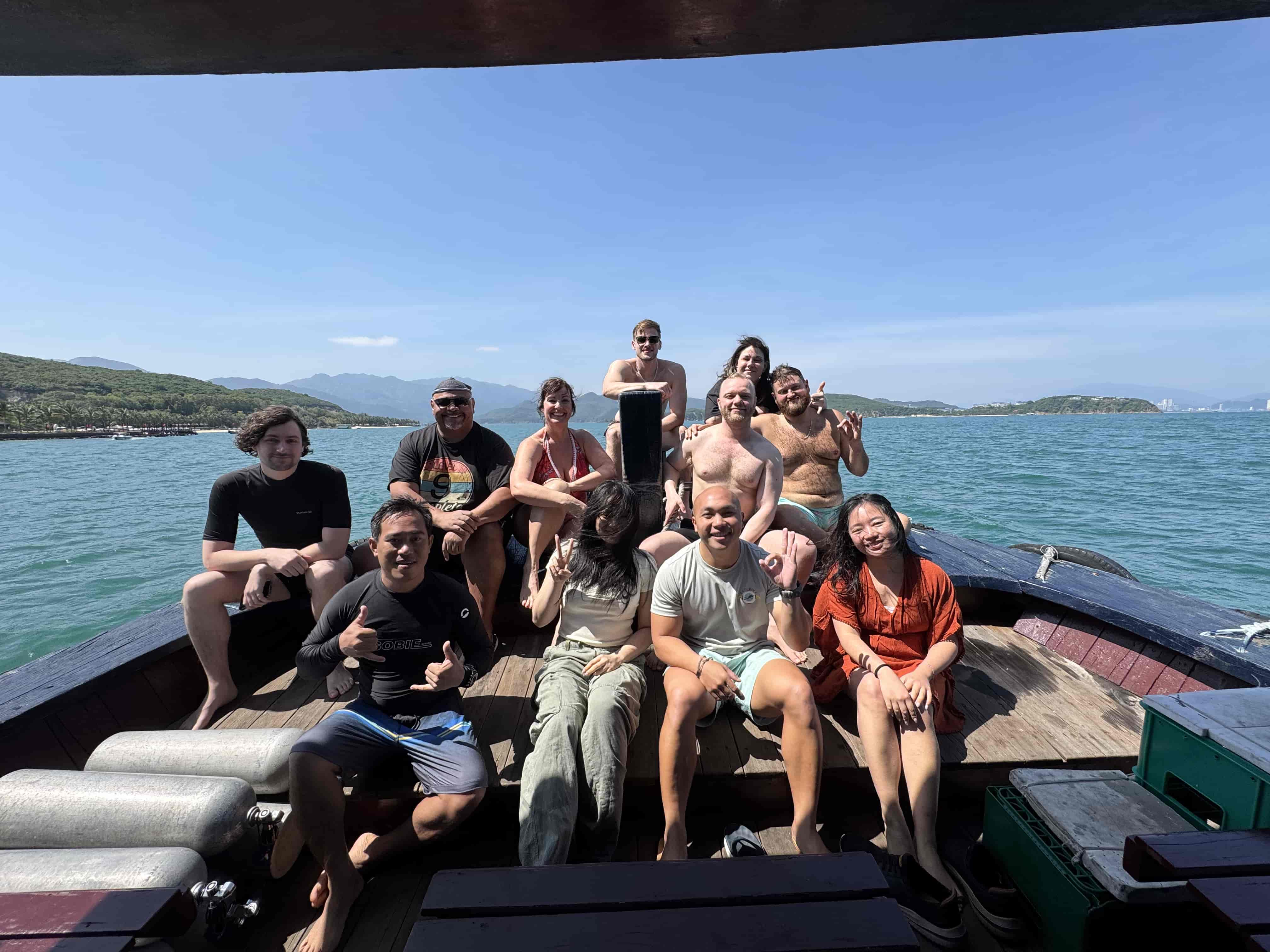 tour-rieng-nha-trang-private-boat