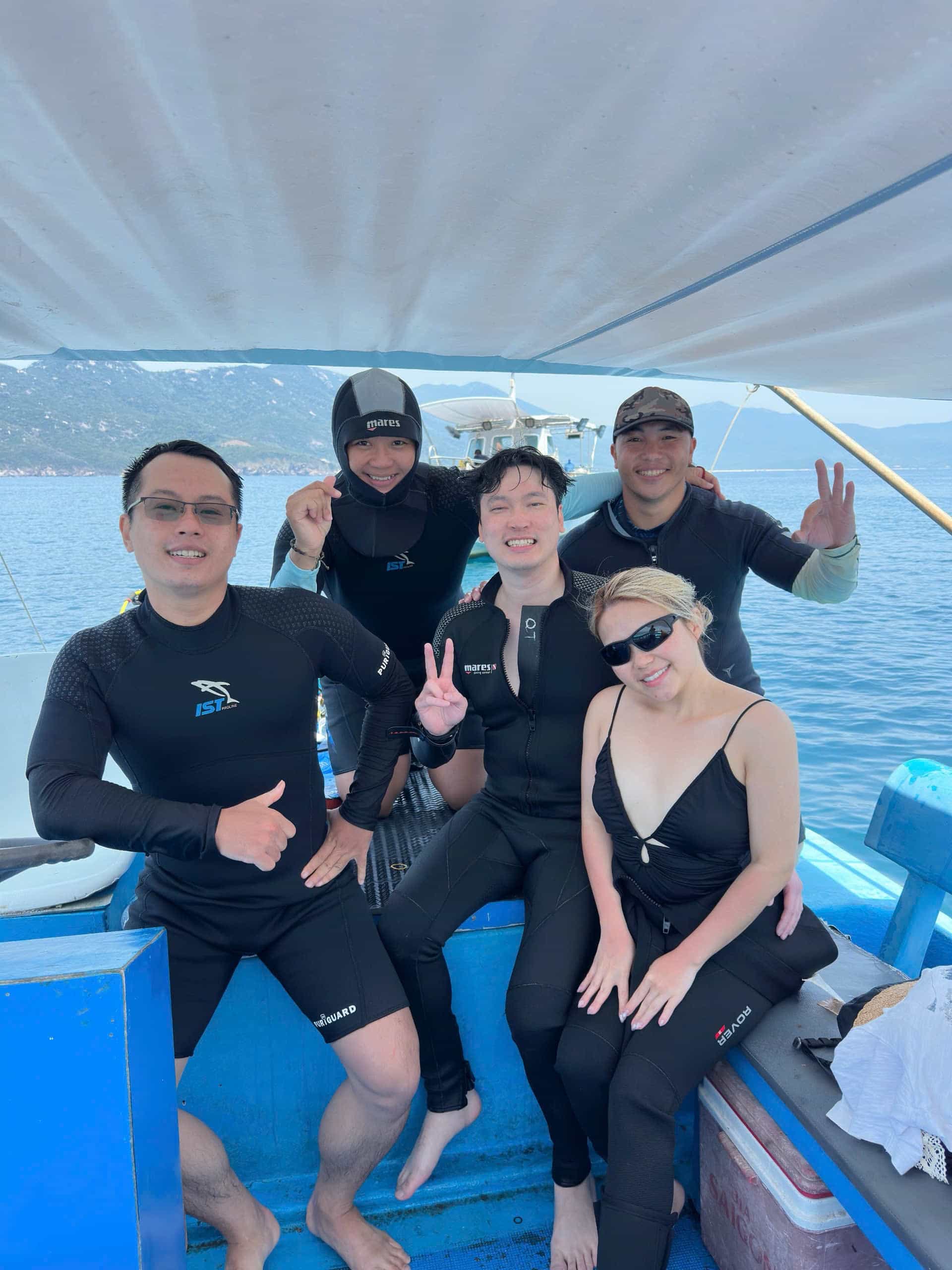 tour-rieng-nha-trang-private-boat